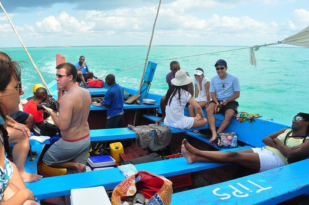 Dolphin Dhow Beach Safaris Vilanculos Exterior foto