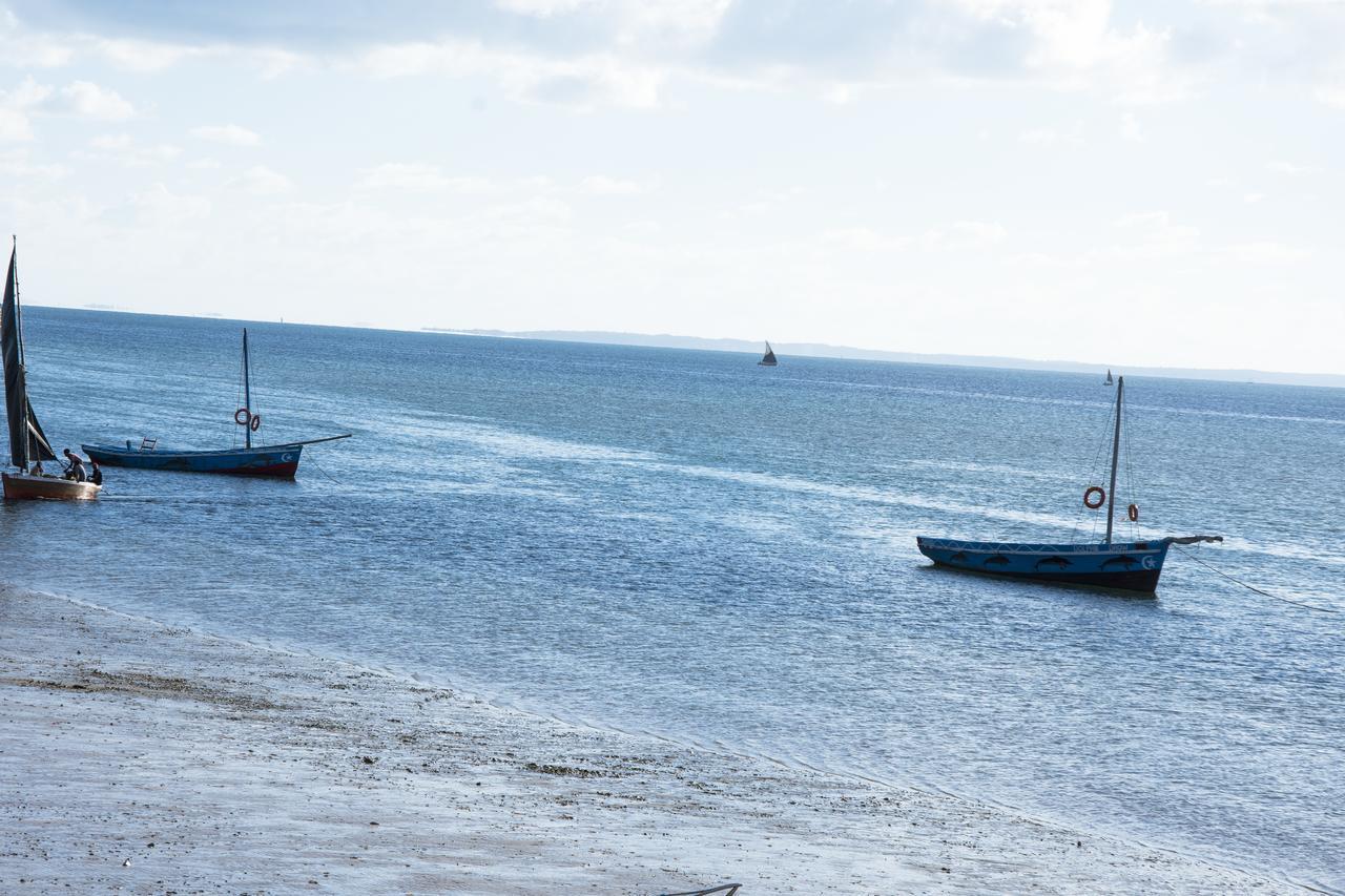 Dolphin Dhow Beach Safaris Vilanculos Exterior foto